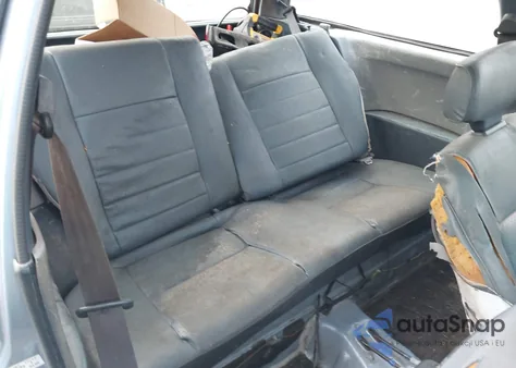 1988 Honda Civic z USA, uszkodzony, nr VIN JHMED6347JS021444